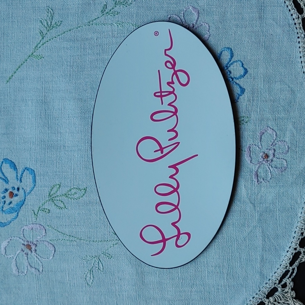 Lilly Pulitzer Car Magnet - Picture 12 of 12
